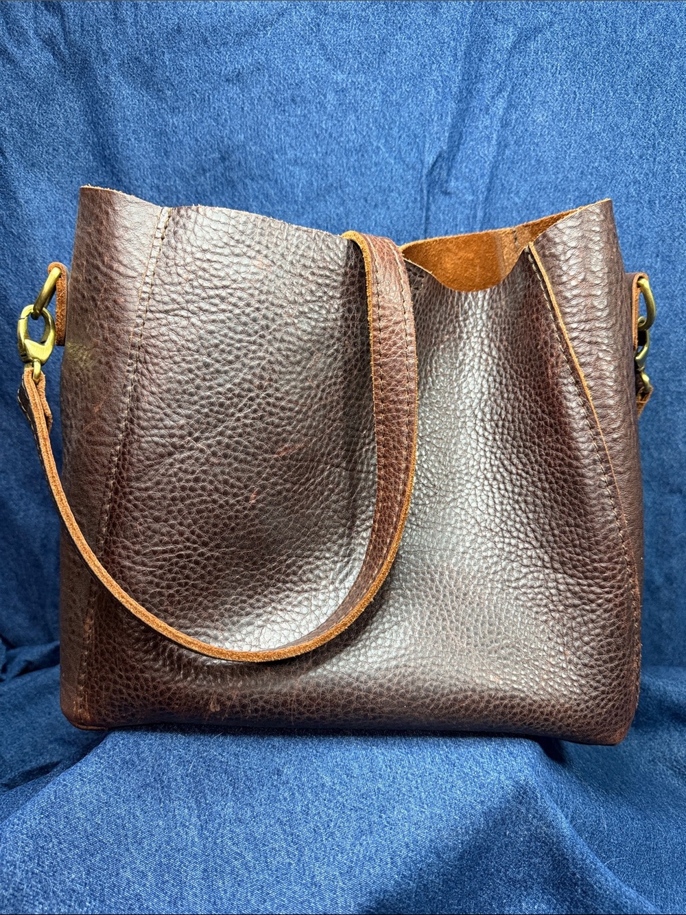 Portland Leather Pebbled Shoulder Bag in Dark Brown with Insert